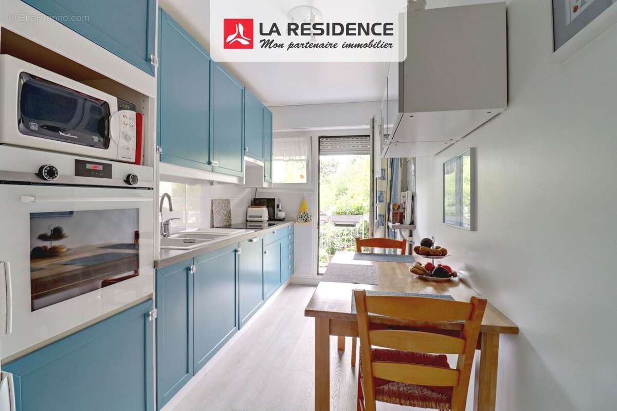 Appartement à VERNEUIL-SUR-SEINE