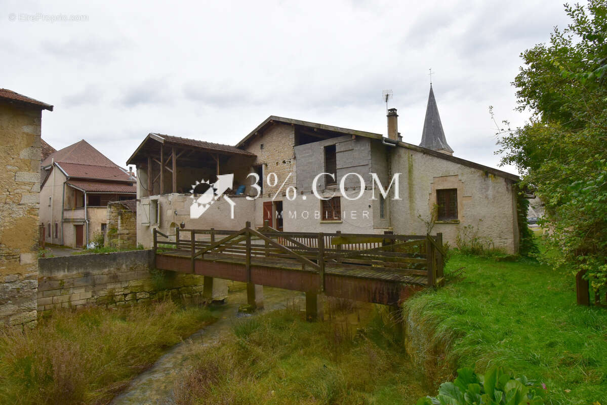 Maison à MAXEY-SUR-VAISE