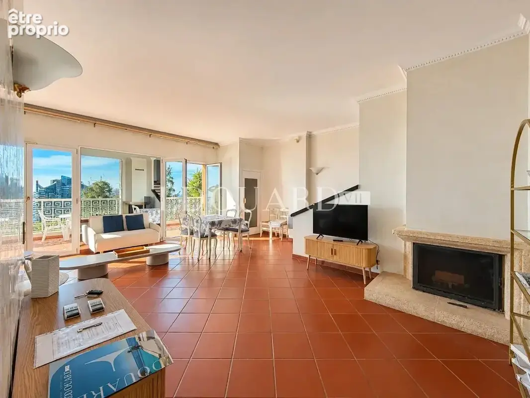 Dans un domaine privé et sécurisé, à vendre villa de prestige avec vue panoramique sur la Principauté de Monaco - photo 26