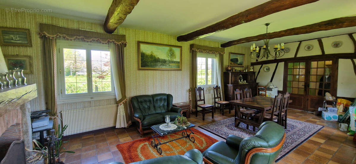 Autre à NEUFCHATEL-EN-BRAY