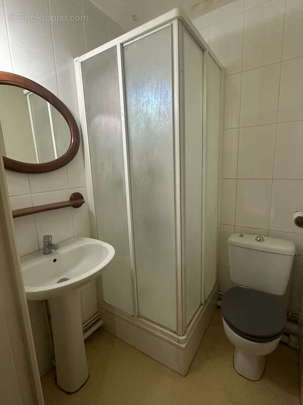 Maison à VAUX-LE-PENIL