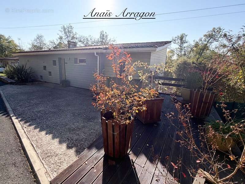 Maison à CONDEZAYGUES