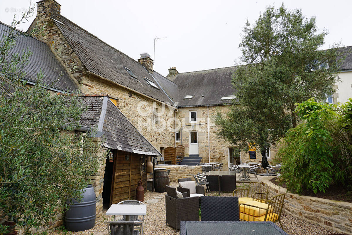 Appartement à SAINT-JEAN-BREVELAY