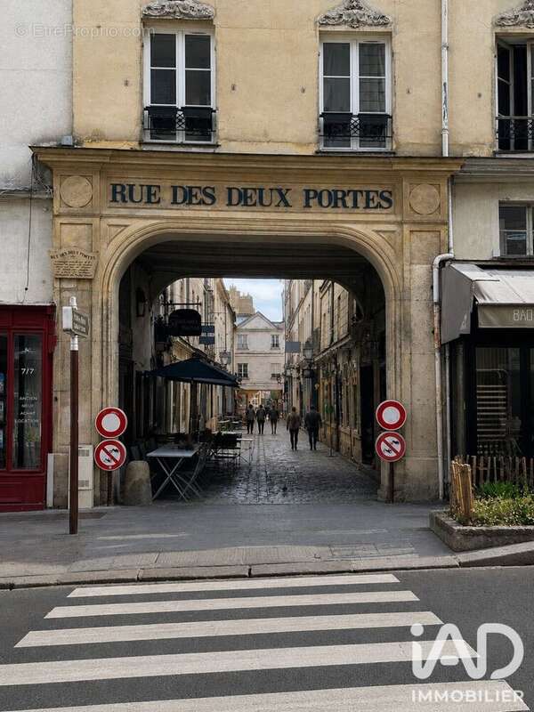 Photo 2 - Commerce à VERSAILLES