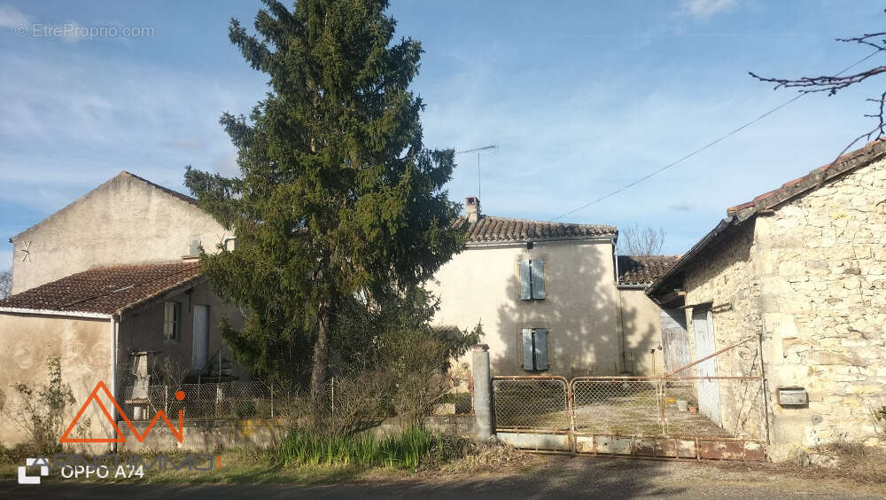 Maison à ITZAC