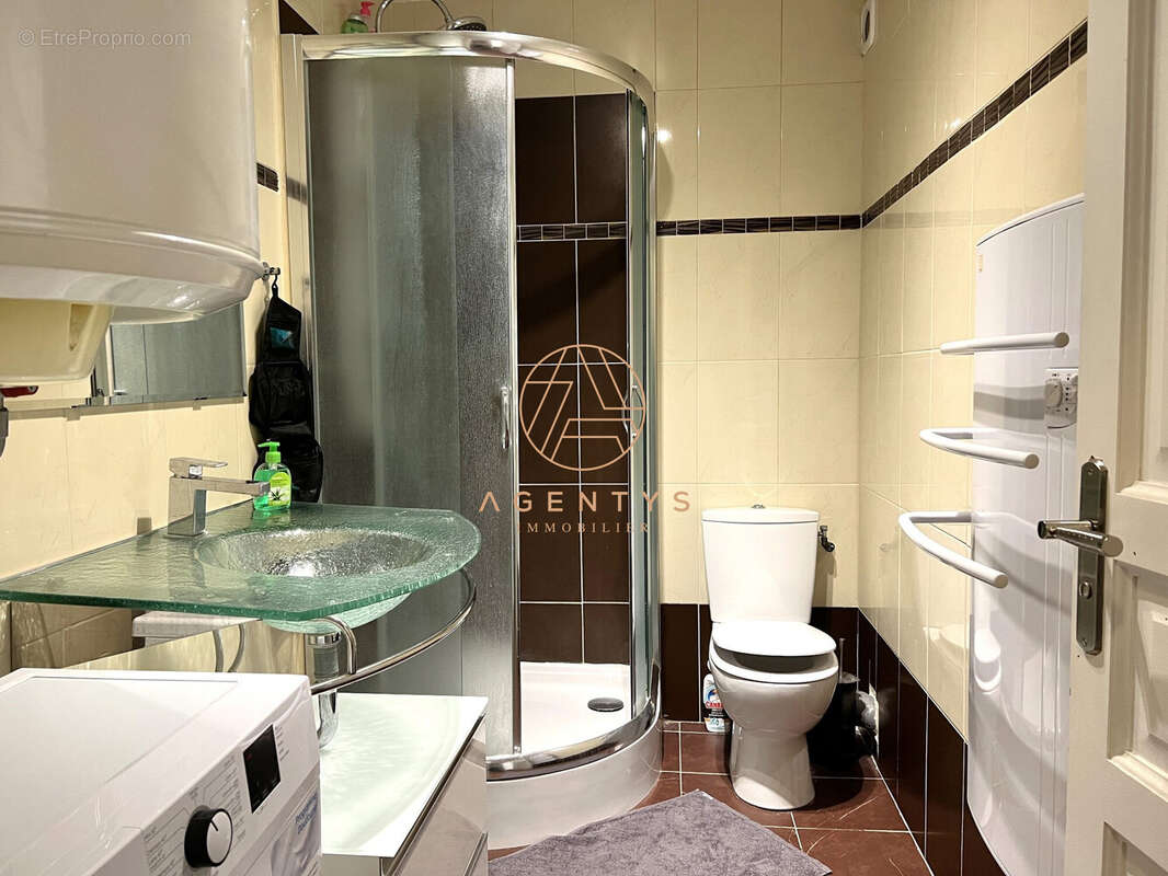 Appartement à LE PLESSIS-TREVISE