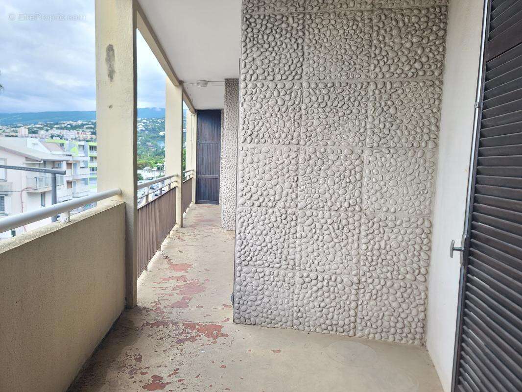 Appartement à SAINT-DENIS