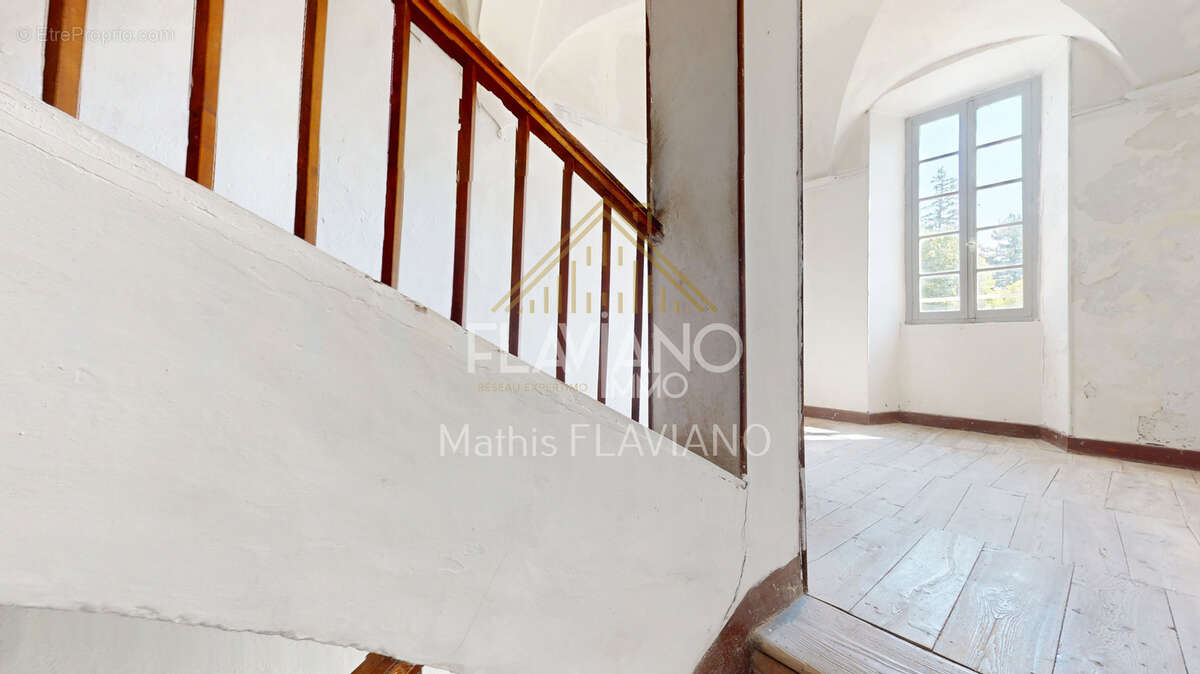 Villa mexicaine - terrain constructible - centre-ville - barcelonnette - photo 37