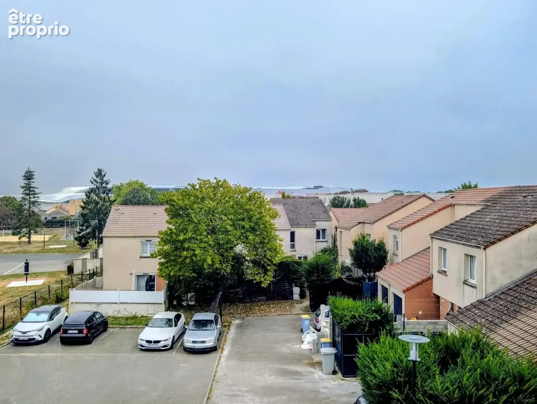 Photo Appartement à Plaisir au prix de 169 000€