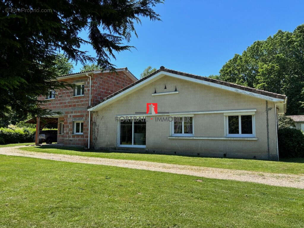 Maison à SAINT-ANDRE-DE-CUBZAC