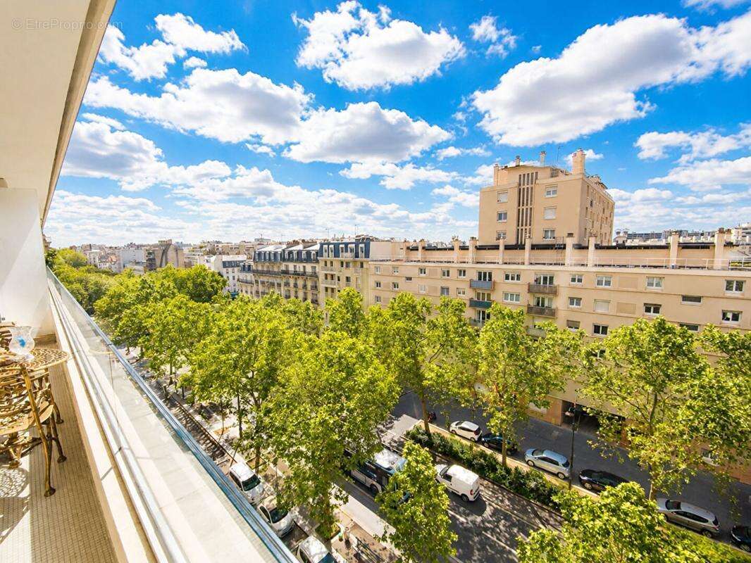 Appartement à PARIS-12E