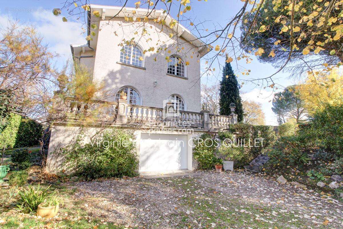 Belle villa Bourg Saint Bernard 7 chambres 215 m2 - photo 3