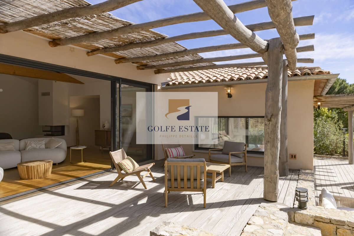 Maison à LA CROIX-VALMER