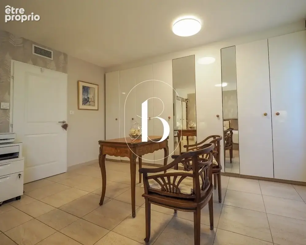 Appartement 3 pièces 112 m² à vendre à Uzes (30700) - photo 10