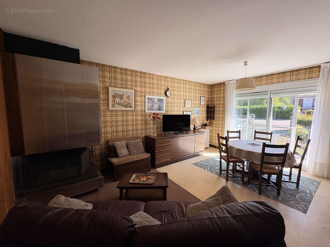 Maison à Egletons en CORREZE - photo 2