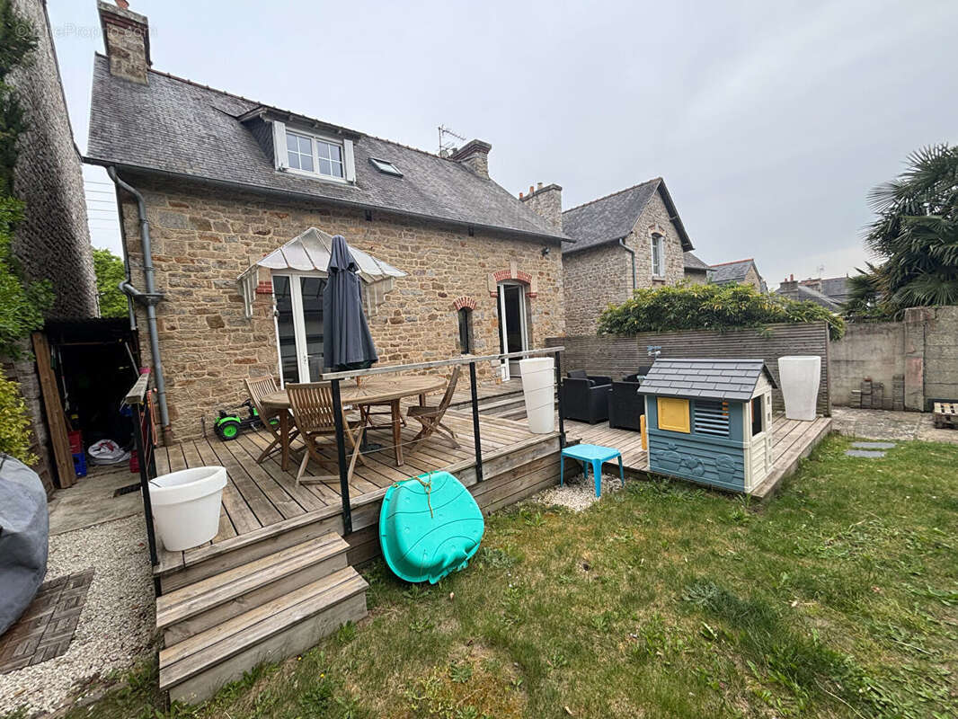 Maison à DINAN