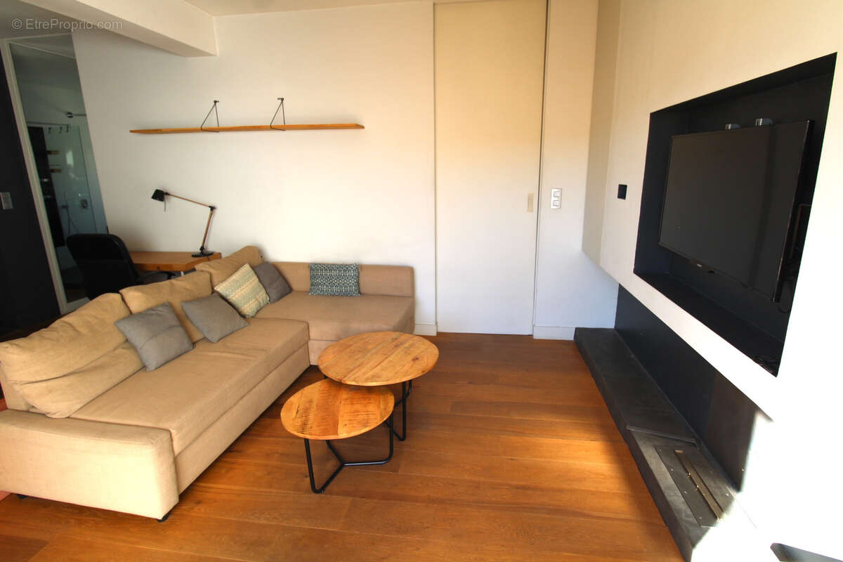 Appartement à MARSEILLE-8E