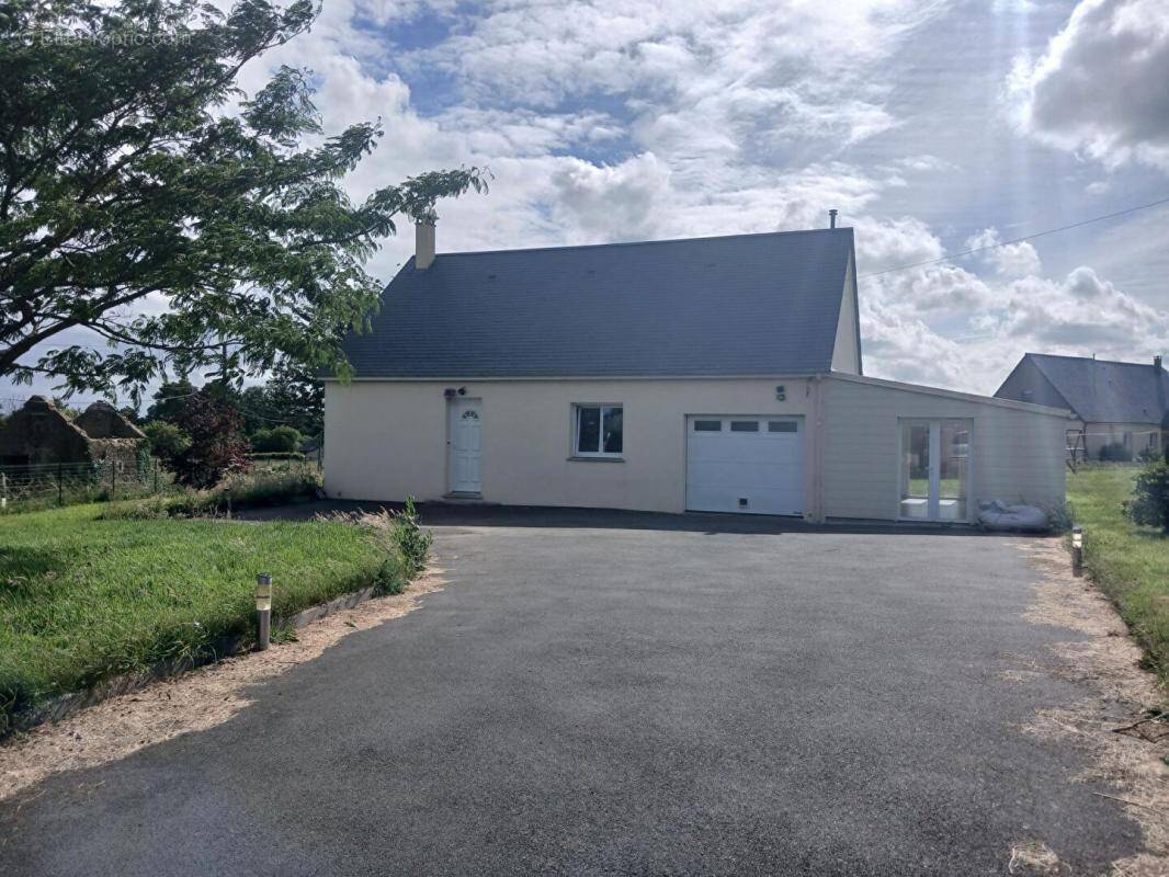 Maison à LE BENY-BOCAGE