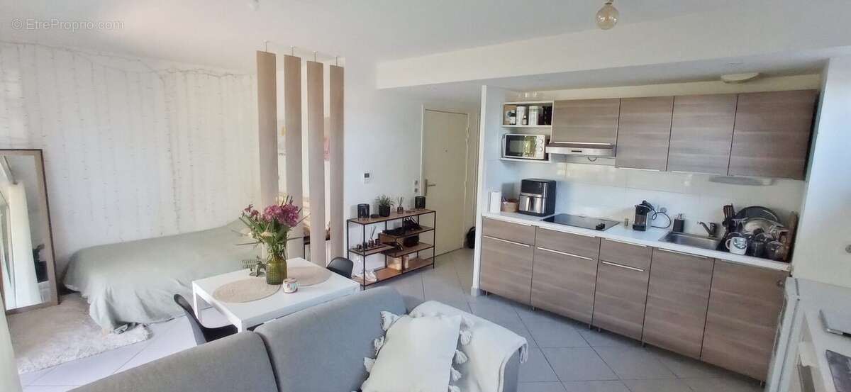 Appartement à LATTES