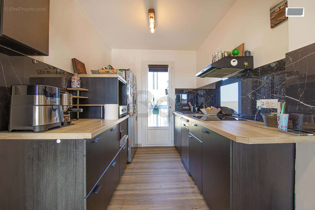 Appartement à LA VALETTE-DU-VAR