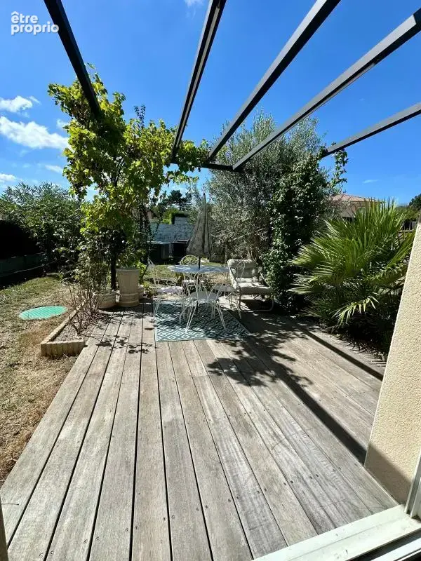 Maison 90 m² avec jardin, piscine et fort potentiel d'agrandissement - photo 6