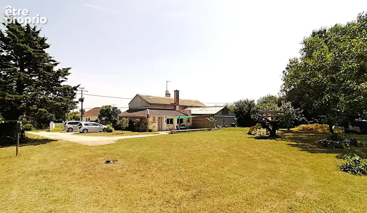 Maison à VOUNEUIL-SOUS-BIARD
