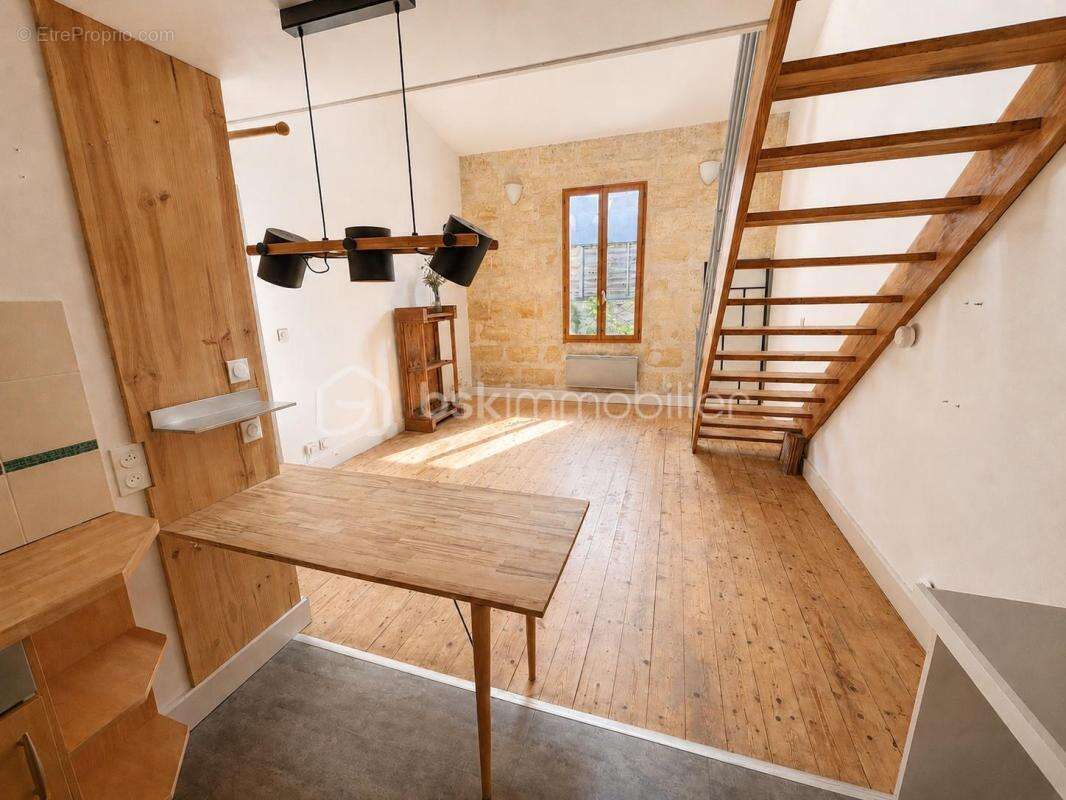 Appartement à BORDEAUX