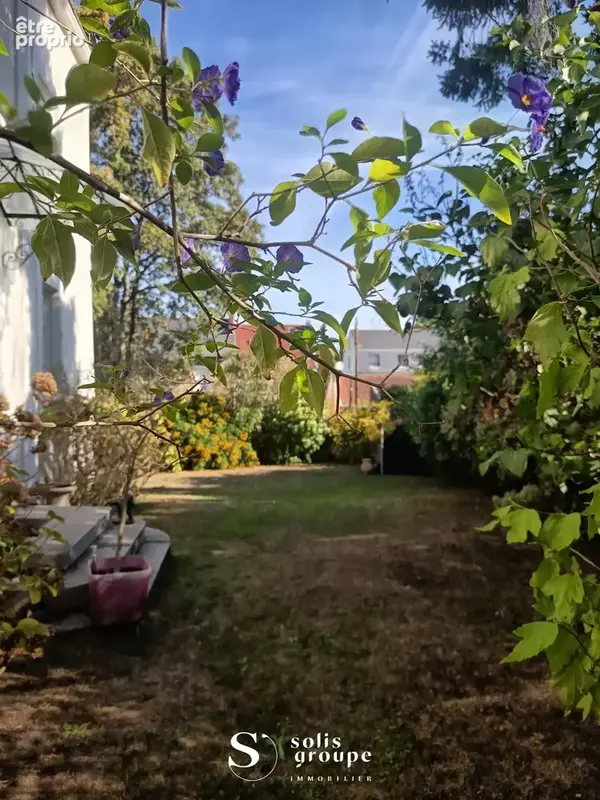 Maison familiale - 165 m2 avec jardin arboré & garage - photo 2