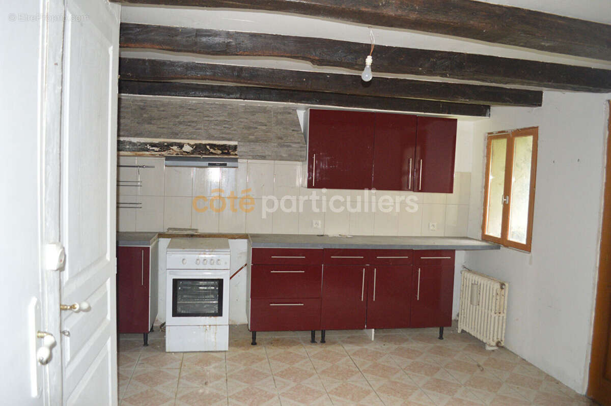 Maison à SAINT-VITTE