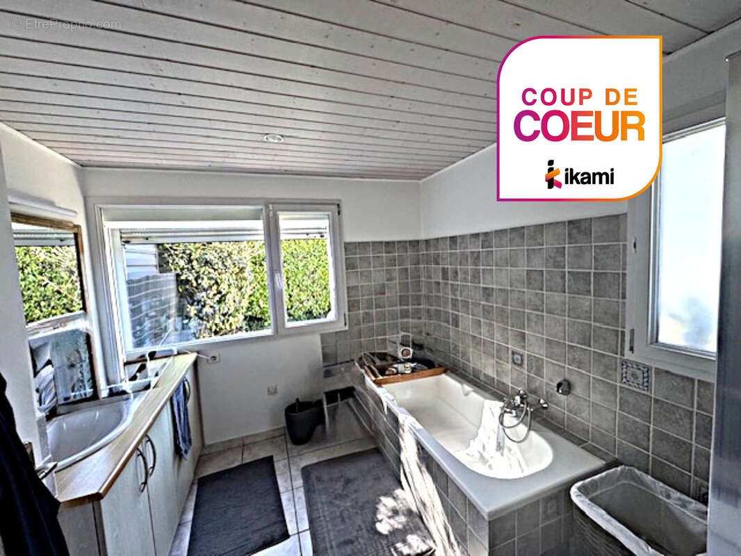 Maison à CHENS-SUR-LEMAN