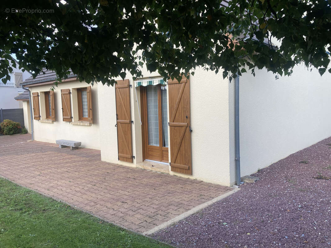 Maison à BONCHAMP-LES-LAVAL