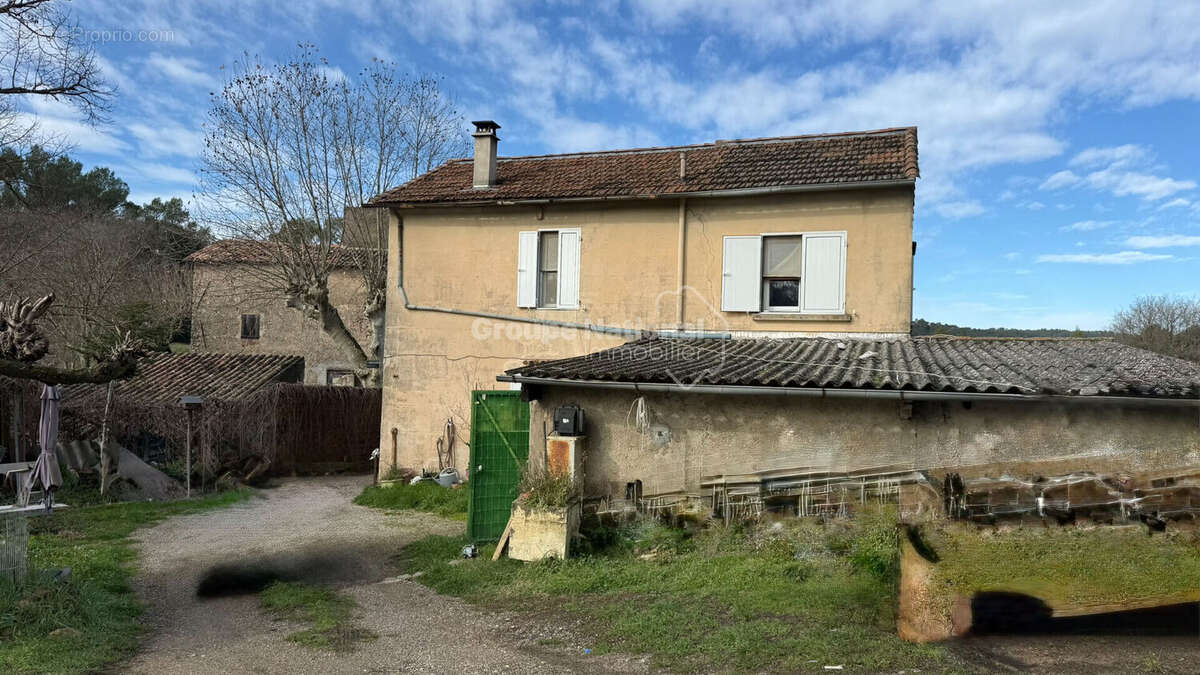 Maison à CHATEAUVERT