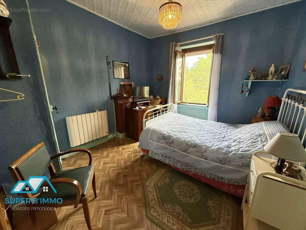 Maison à BOURNONCLE-SAINT-PIERRE