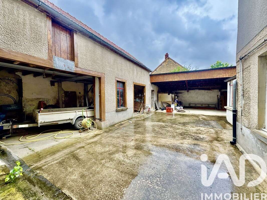Photo 8 - Maison à AY