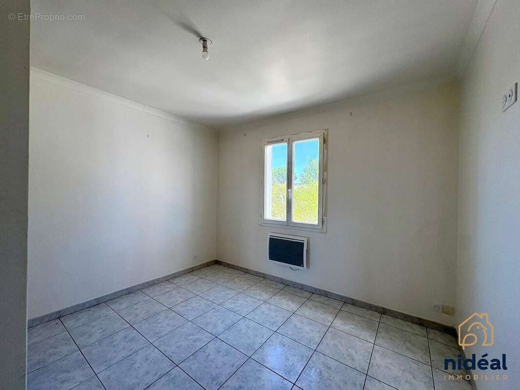 Maison 72 m² à Clarensac  - photo 6