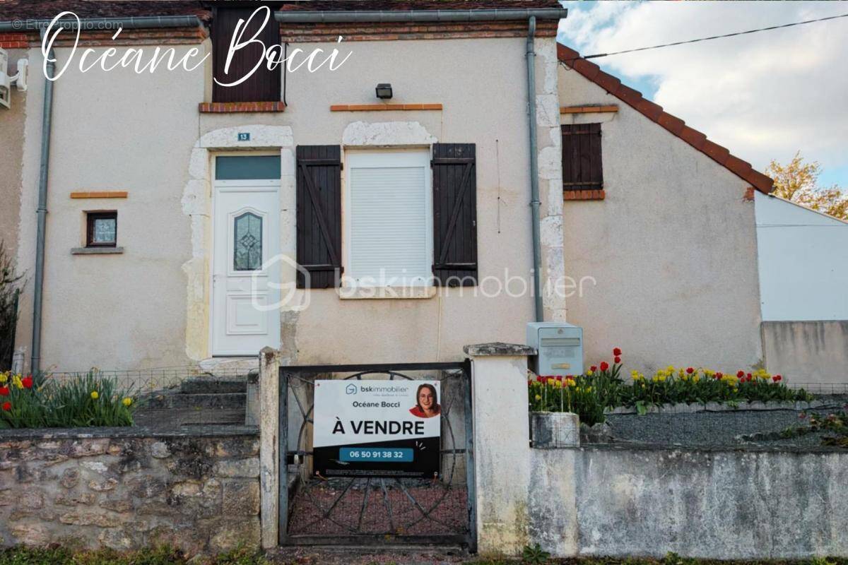 Maison à MEHUN-SUR-YEVRE