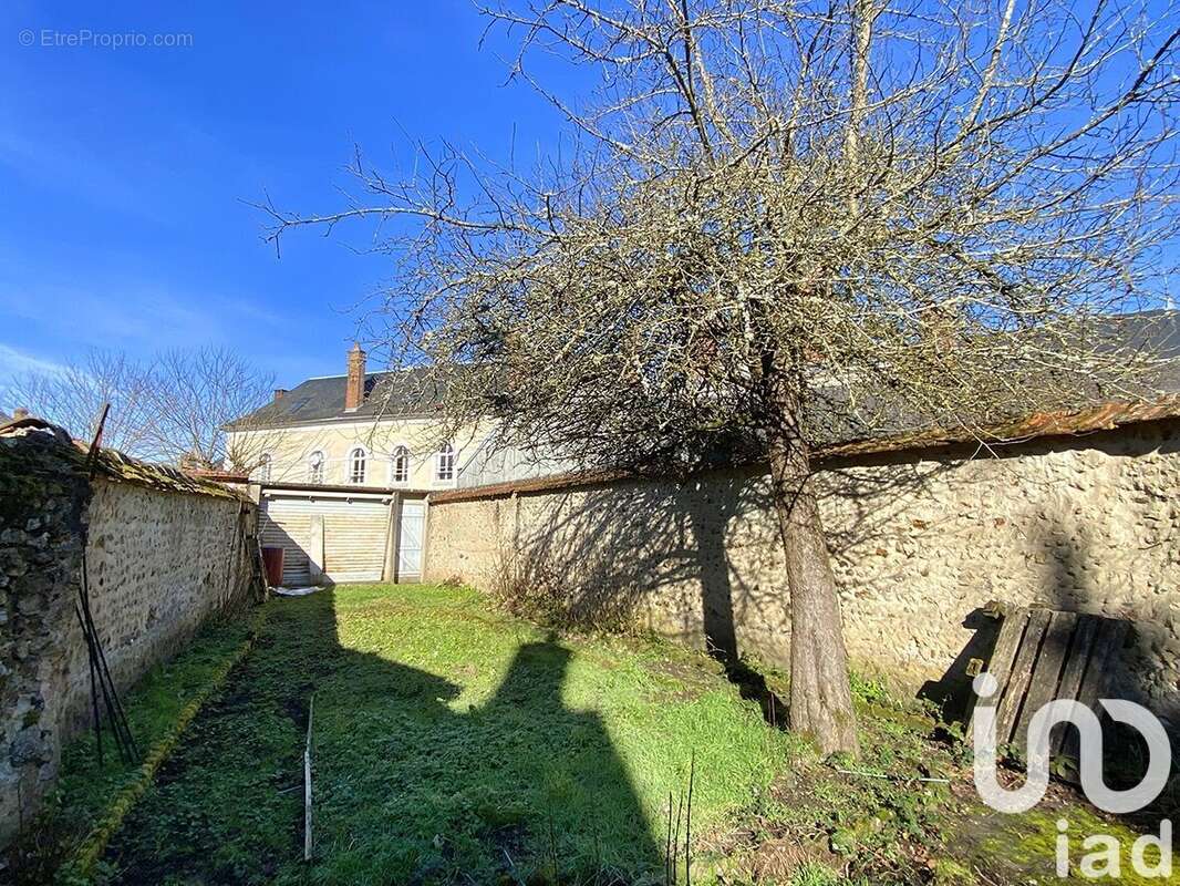 Photo 3 - Appartement à SAINT-FARGEAU