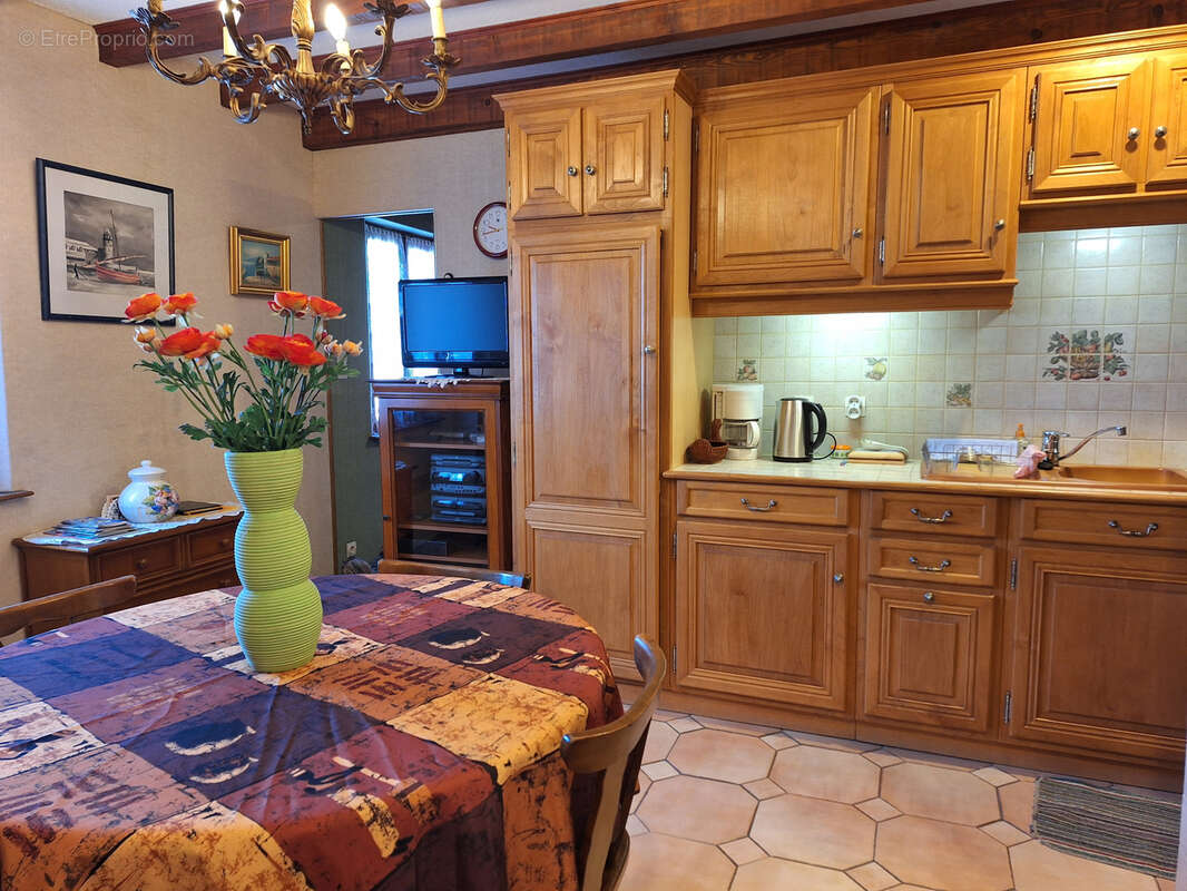 Maison à ANTUGNAC