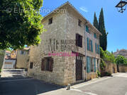 Maison à PERNES-LES-FONTAINES