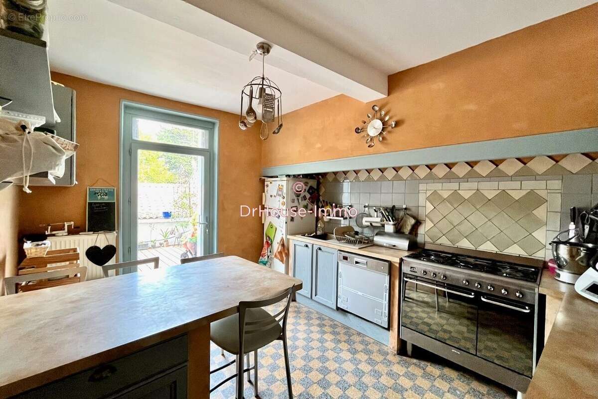 Maison à LEZIGNAN-CORBIERES