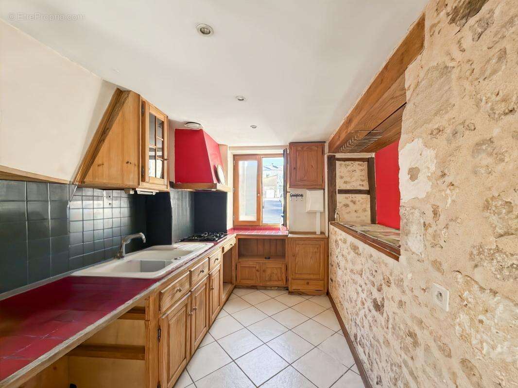 Maison à AGONAC