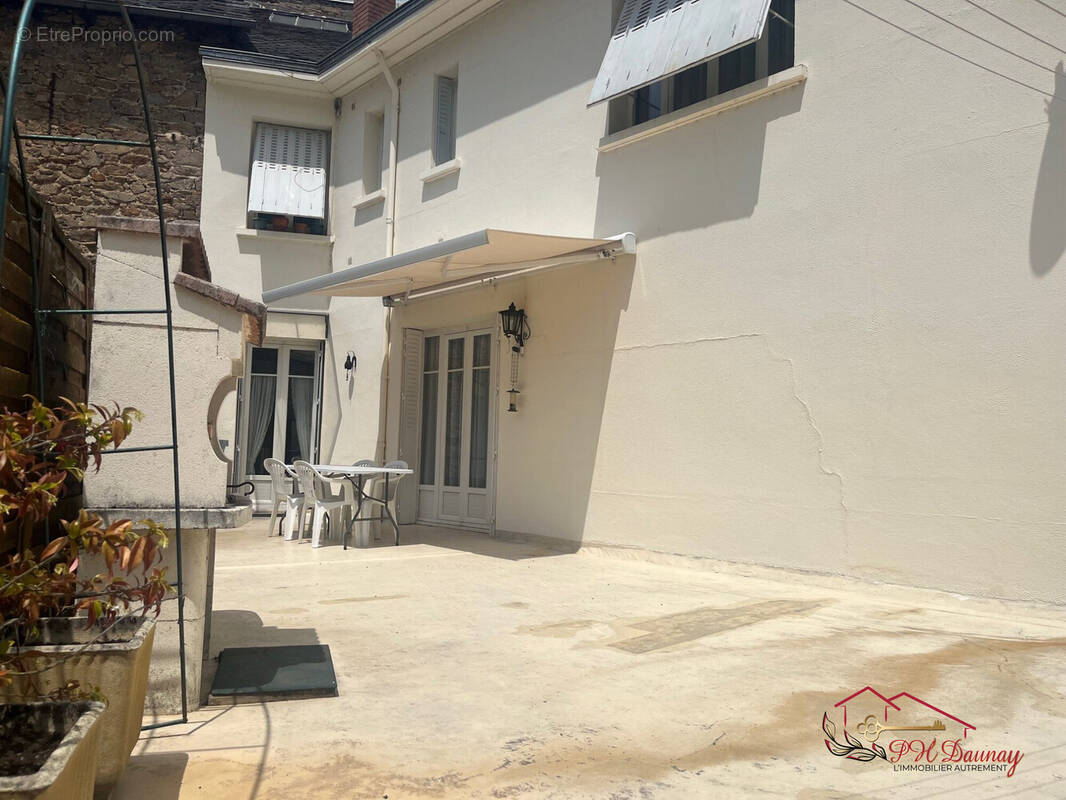 Maison à CASSAGNES-BEGONHES