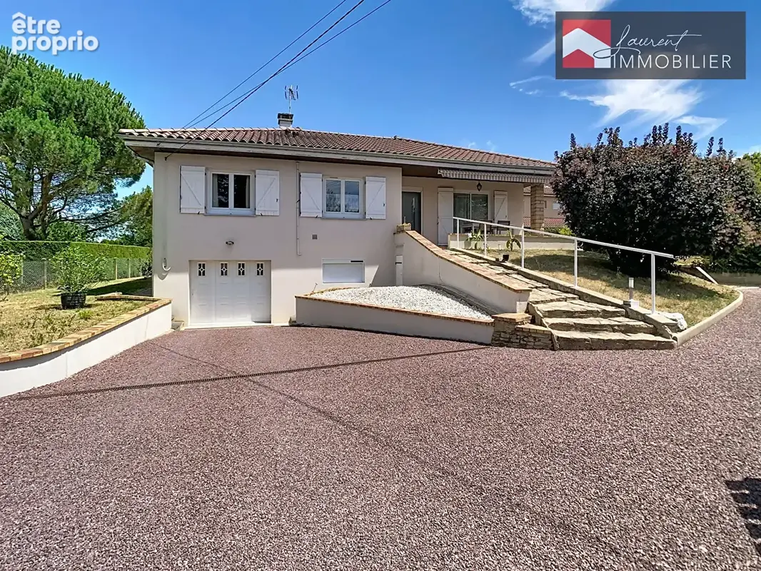 Maison à REYSSOUZE