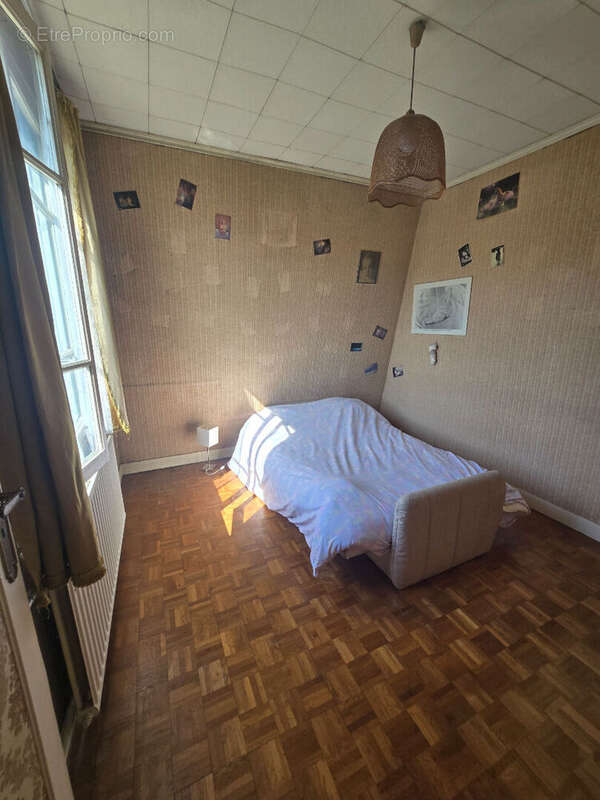 Maison à OZOIR-LA-FERRIERE