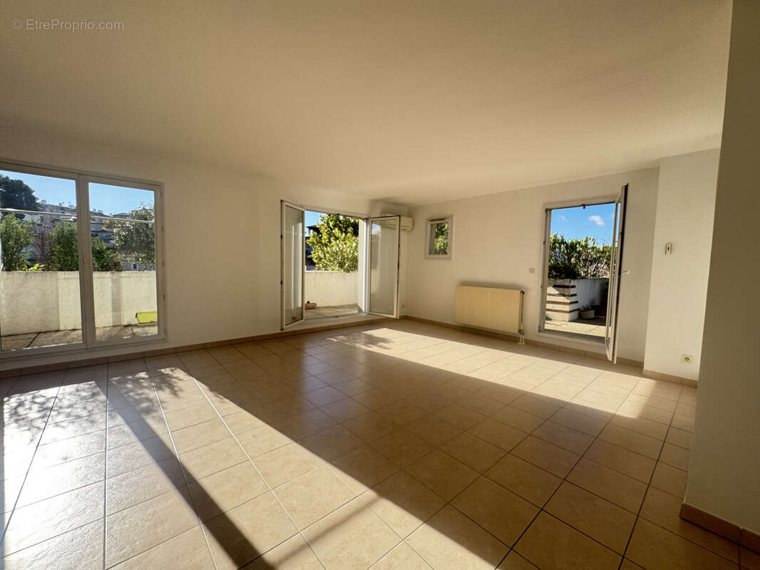 Appartement à AUBAGNE
