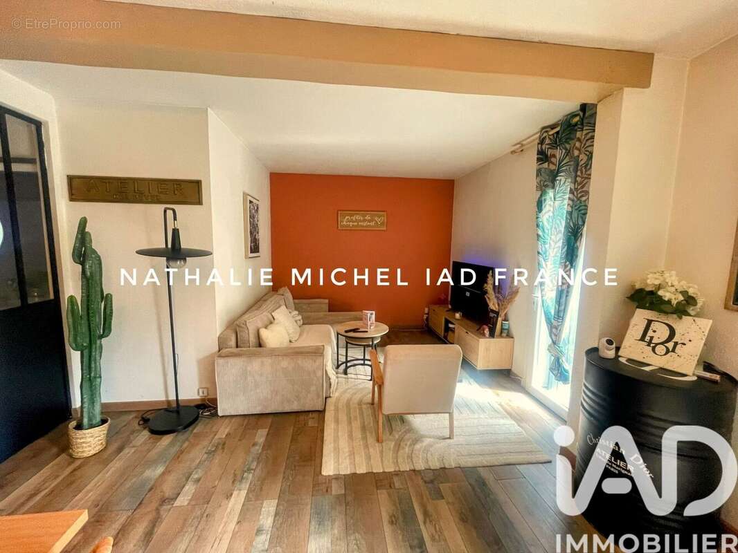 Photo 8 - Appartement à FLASSANS-SUR-ISSOLE