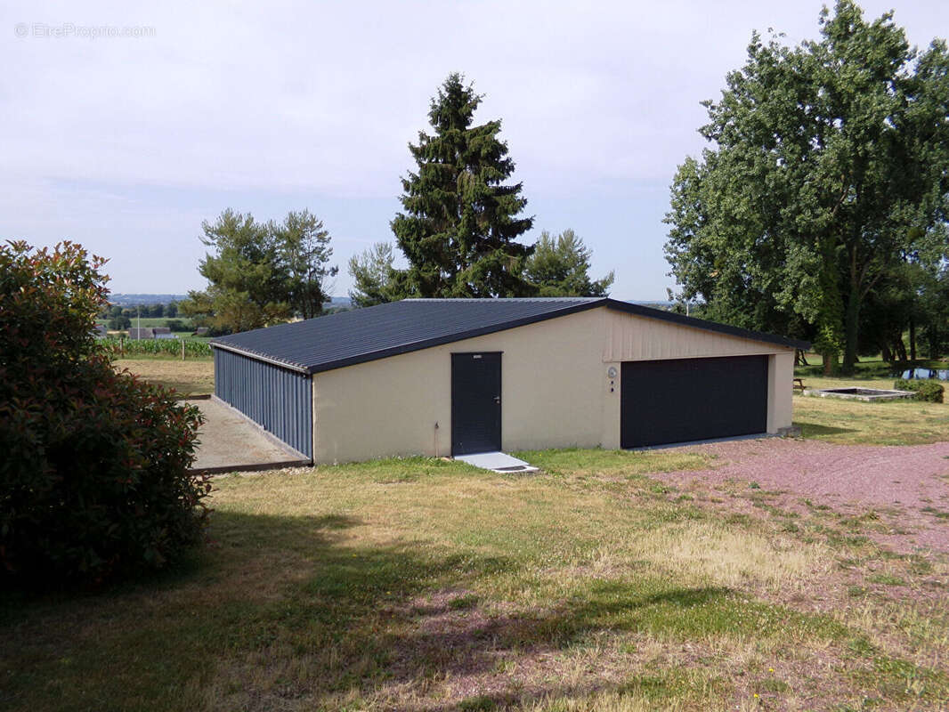 REGION MORTAIN BOCAGE - propriété avec étangs - photo 13