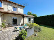 Maison à BRUGUIERES