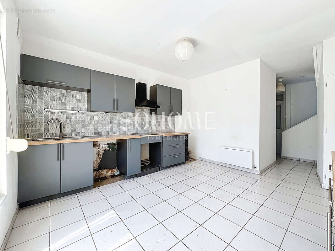 Maison - rethel - photo 2