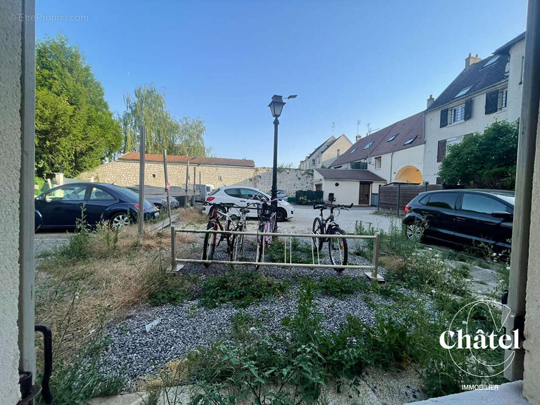 Appartement à LA CHAPELLE-EN-SERVAL